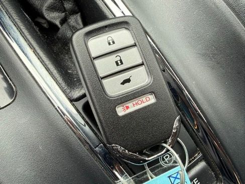 Used 2016 Honda HR-V EX image 11
