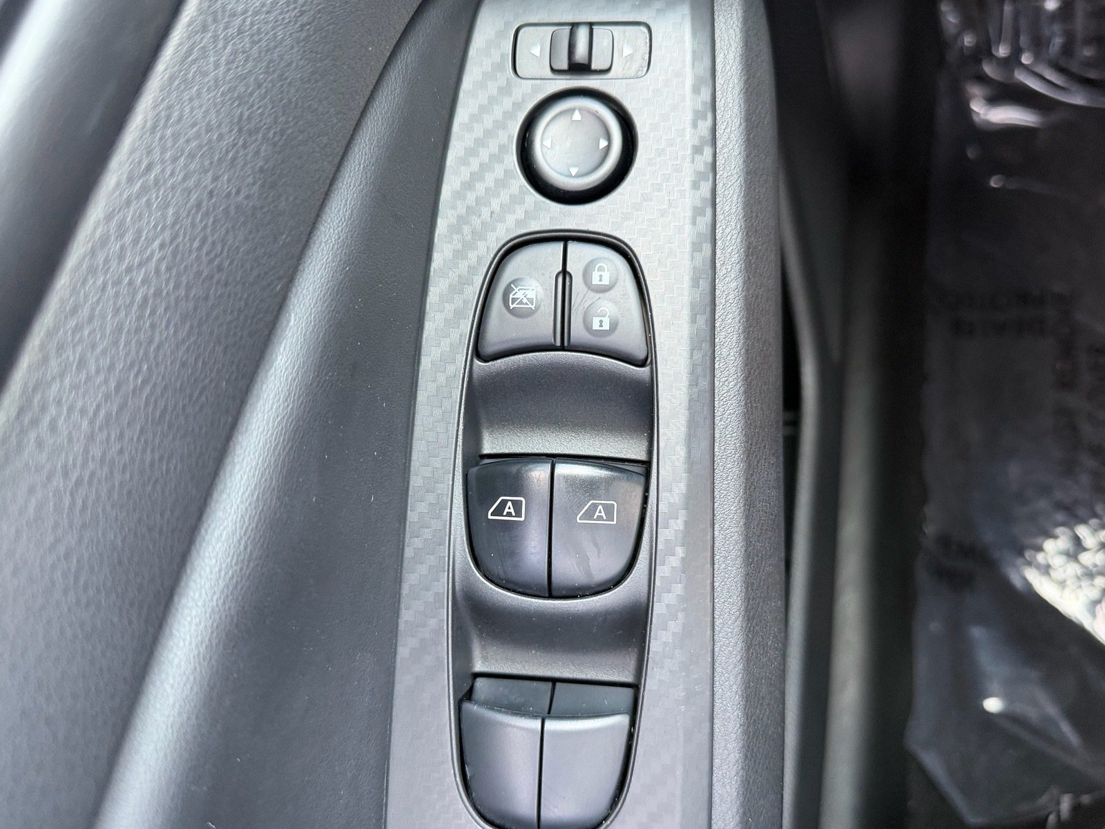 Certified 2025 Nissan Altima 2.5 SV FWD image 31