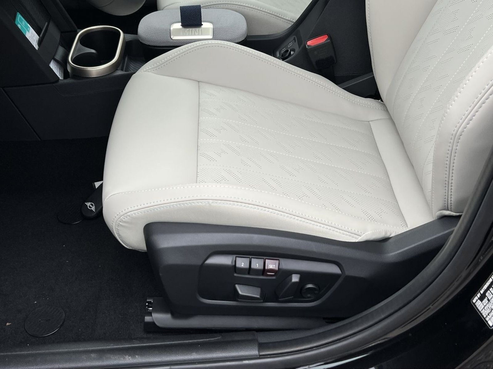 New 2026 MINI Cooper S FWD image 11