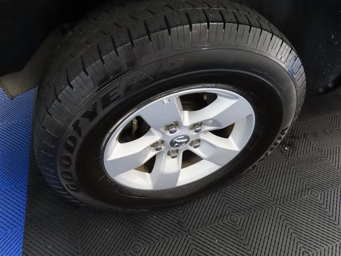 Used 2023 RAM 1500 Classic SLT w/ Trailer & Traction Group image 8