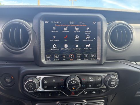 Used 2022 Jeep Wrangler Unlimited Sport AWD/4WD image 28