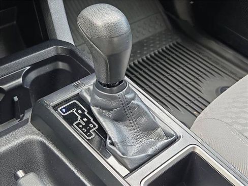 Used 2021 Toyota Tacoma SR w/ SR Convenience Package RWD image 11