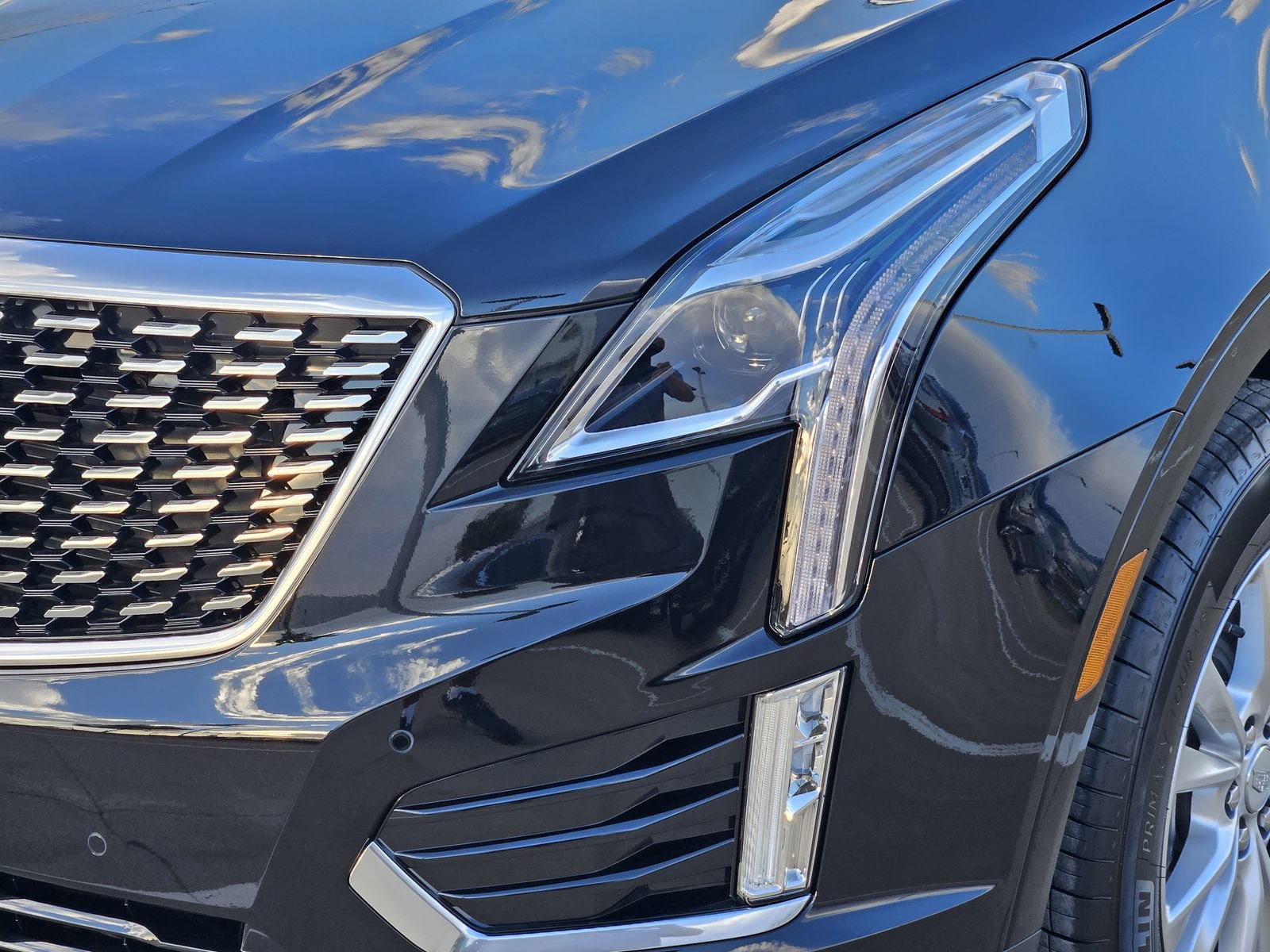 New 2026 Cadillac XT5 Luxury AWD/4WD image 10