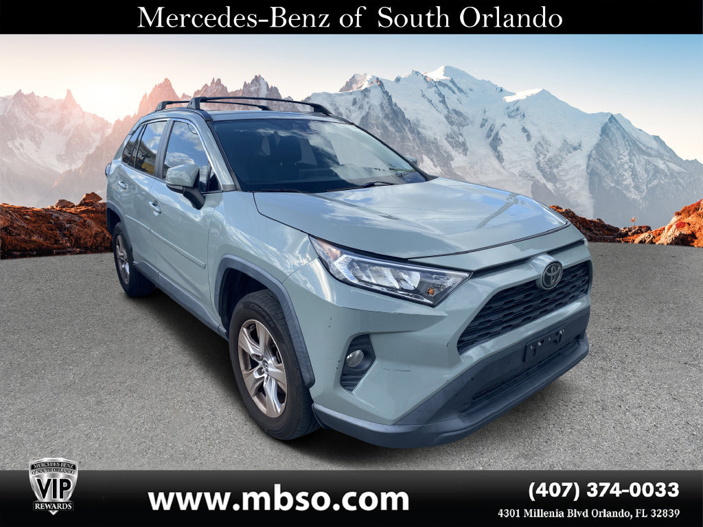 Used 2019 Toyota RAV4 XLE w/ Convenience Package FWD image 1