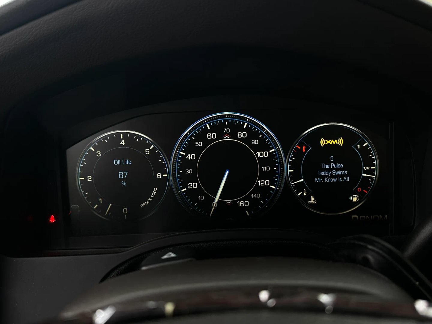 Used 2015 Cadillac Escalade Luxury AWD/4WD image 27