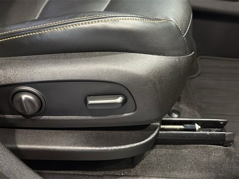 Used 2018 GMC Terrain SLT w/ Preferred Package image 13