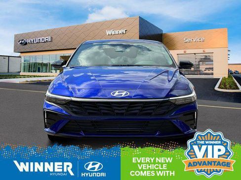 New 2025 Hyundai Elantra Sport image 12