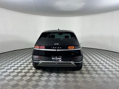 Used 2023 Hyundai Ioniq 5 SEL image 8