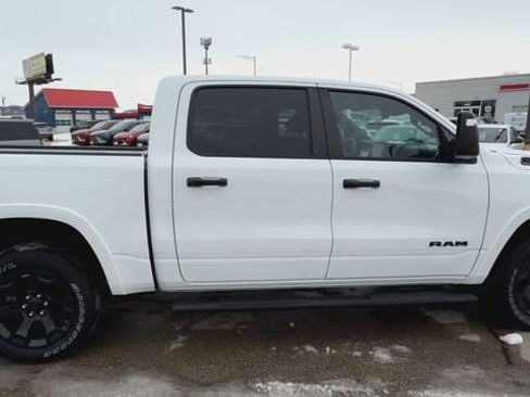 Used 2025 RAM 1500 Big Horn AWD/4WD image 12