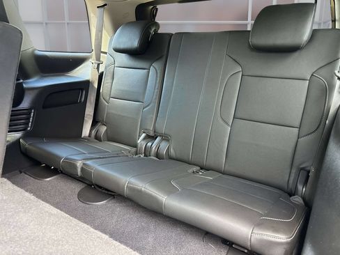 Used 2020 GMC Yukon SLT w/ Open Road Package AWD/4WD image 14