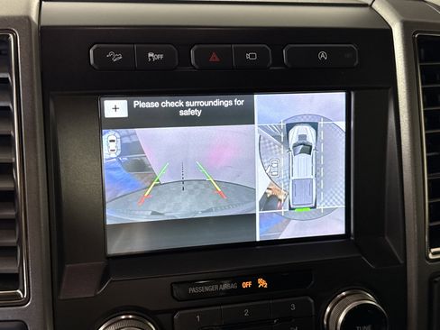 Certified 2018 Ford F150 Raptor w/ Equipment Group 802A Luxury image 20