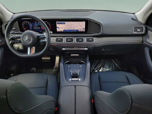 Certified 2026 Mercedes-Benz GLS 450 4MATIC image 13