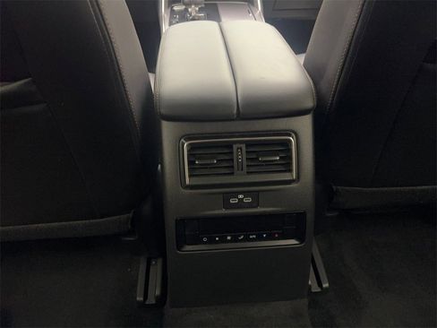 Used 2024 MAZDA CX-90 3.3 Turbo w/ Preferred Package image 75