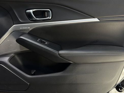 Used 2025 Acura Integra A-Spec FWD image 10