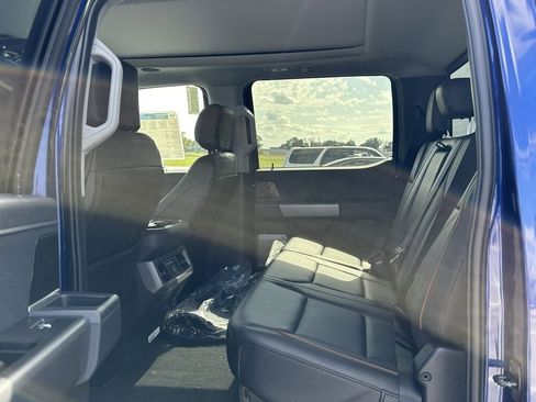 New 2026 Ford F350 Lariat w/ Black Appearance Package image 18