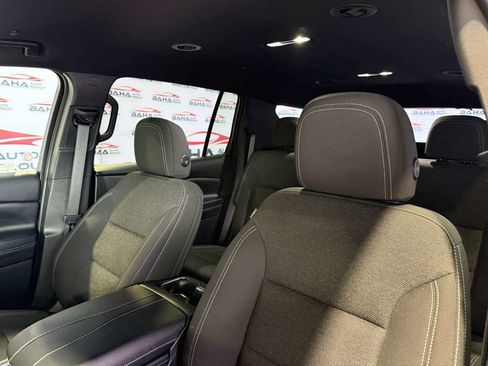 Used 2026 Chevrolet Traverse LT image 30