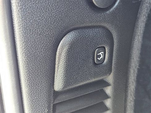 Used 2024 Dodge Durango GT image 33