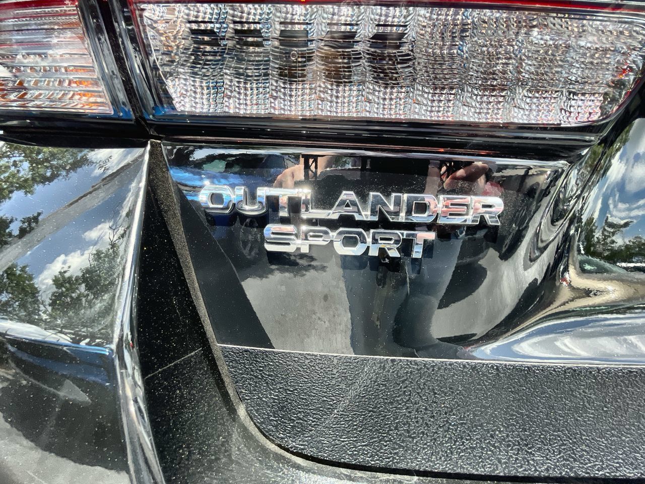 Used 2025 Mitsubishi Outlander Sport AWD image 27