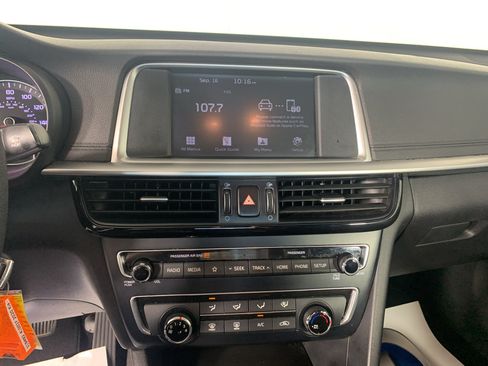 Used 2020 Kia Optima LX FWD image 24