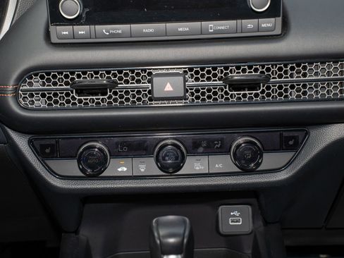 Certified 2023 Honda HR-V Sport image 22