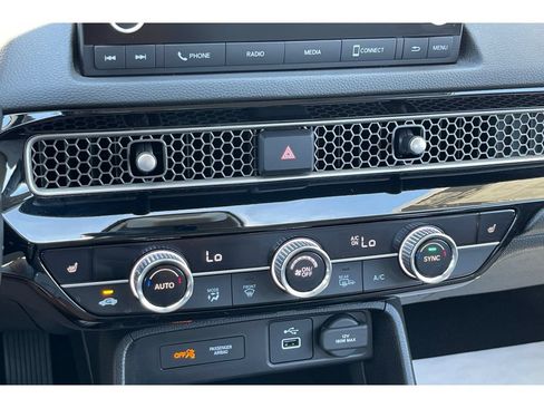 Used 2024 Honda Civic EX-L image 28