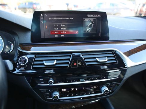 Used 2019 BMW 540i xDrive w/ Convenience Package image 23