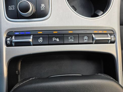 Used 2019 Kia Stinger GT2 AWD/4WD image 15
