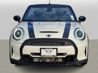 Used 2022 MINI Cooper S w/ Signature Upholstery Package video 2