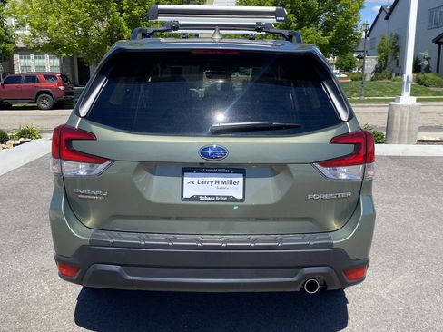 Used 2019 Subaru Forester Limited AWD/4WD image 5