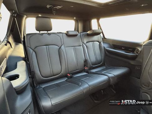 New 2026 Jeep Grand Wagoneer L Summit image 21