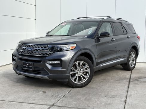 Used 2020 Ford Explorer Limited image 2