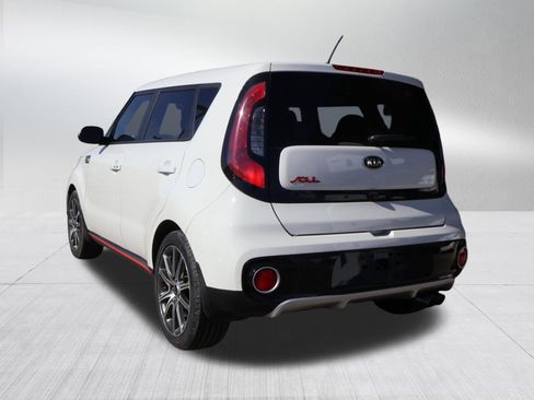 Used 2018 Kia Soul ! image 5