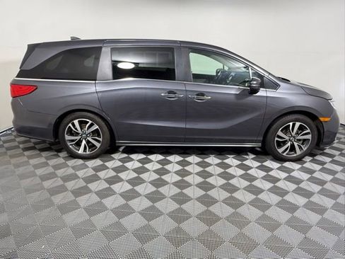 Used 2024 Honda Odyssey Touring image 7