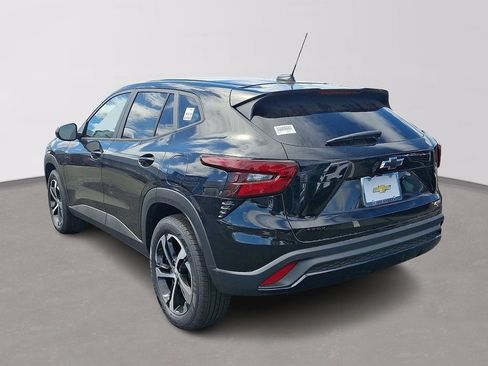 New 2026 Chevrolet Trax RS FWD image 3