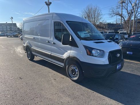 New 2026 Ford Transit 250 148 Medium Roof RWD image 29