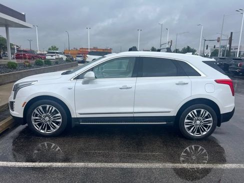 Used 2017 Cadillac XT5 Premium Luxury AWD/4WD image 1