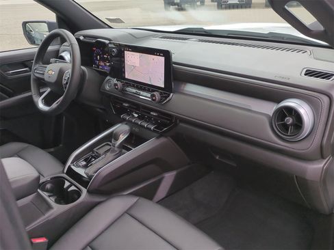 Certified 2026 Chevrolet Colorado LT w/ LT Convenience Package image 30