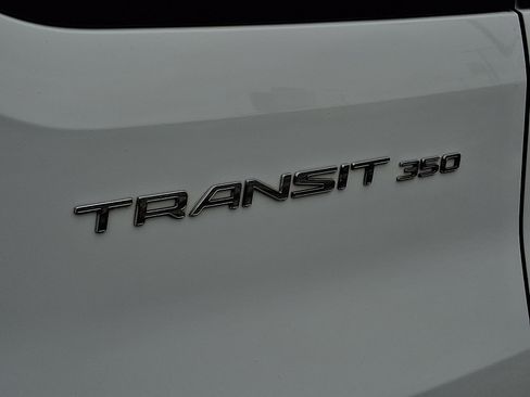 Used 2023 Ford Transit 350 XLT image 35