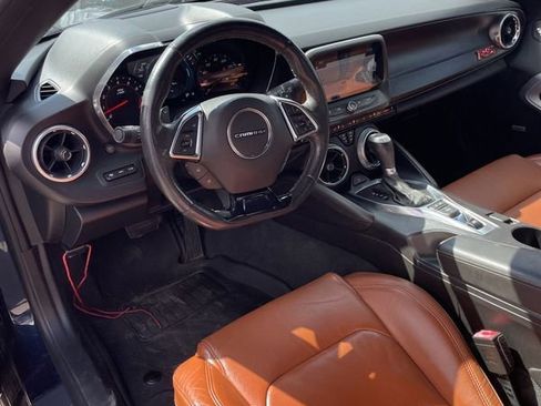 Used 2016 Chevrolet Camaro LT image 4