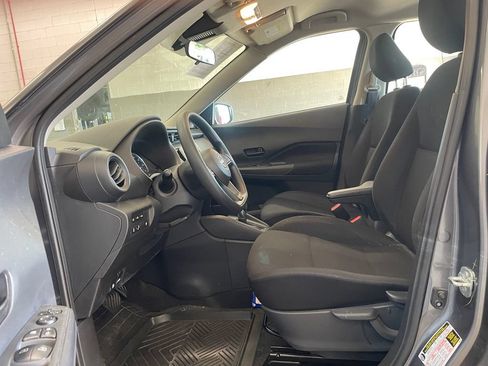 Certified 2023 Nissan Kicks S FWD image 10