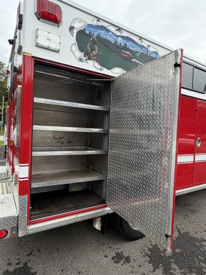 Used 1999 Ford F450 4x4 Regular Cab Super Duty image 35