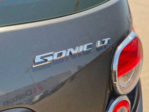 Used 2015 Chevrolet Sonic LT FWD image 28
