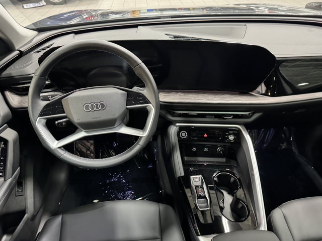 Used 2025 Audi Q5 Premium w/ Convenience Package AWD/4WD image 14
