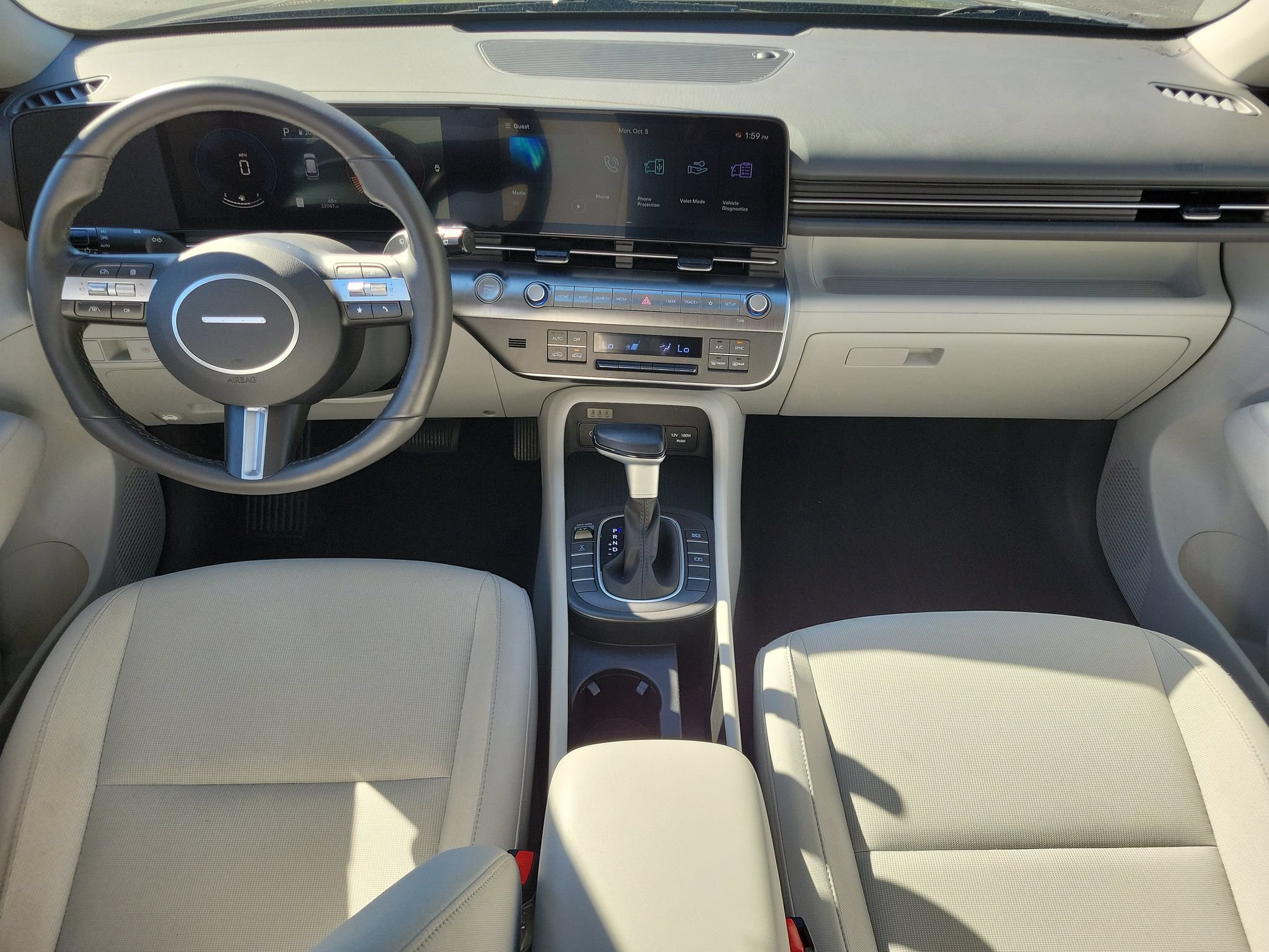Used 2025 Hyundai Kona SEL AWD/4WD image 25
