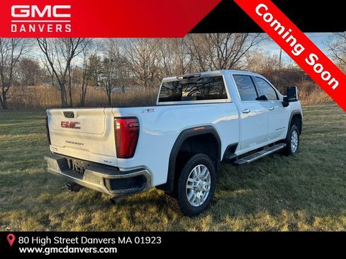 Used 2024 GMC Sierra 2500 SLT w/ SLT Premium Package image 5