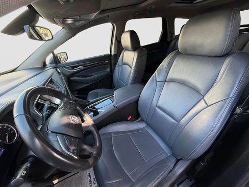 Used 2021 Buick Enclave Essence w/ Sound and Sites Package image 13