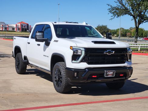 New 2026 Chevrolet Silverado 2500 LTZ w/ Trail Boss Package image 2