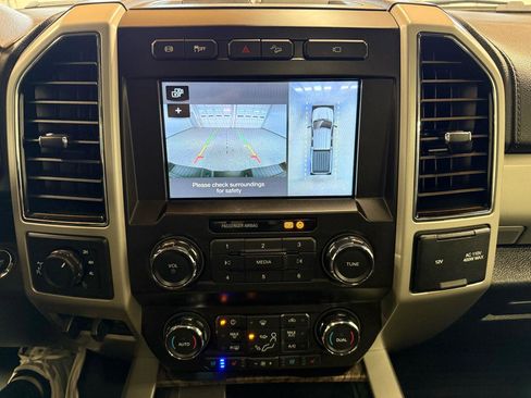 Used 2019 Ford F250 Lariat w/ Lariat Ultimate Package image 18