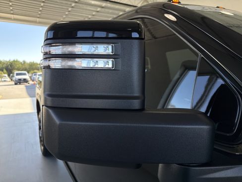 Used 2026 GMC Sierra 2500 AT4 w/ AT4 Premium Plus Package image 15