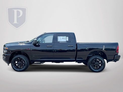 New 2026 RAM 2500 Big Horn AWD/4WD image 5